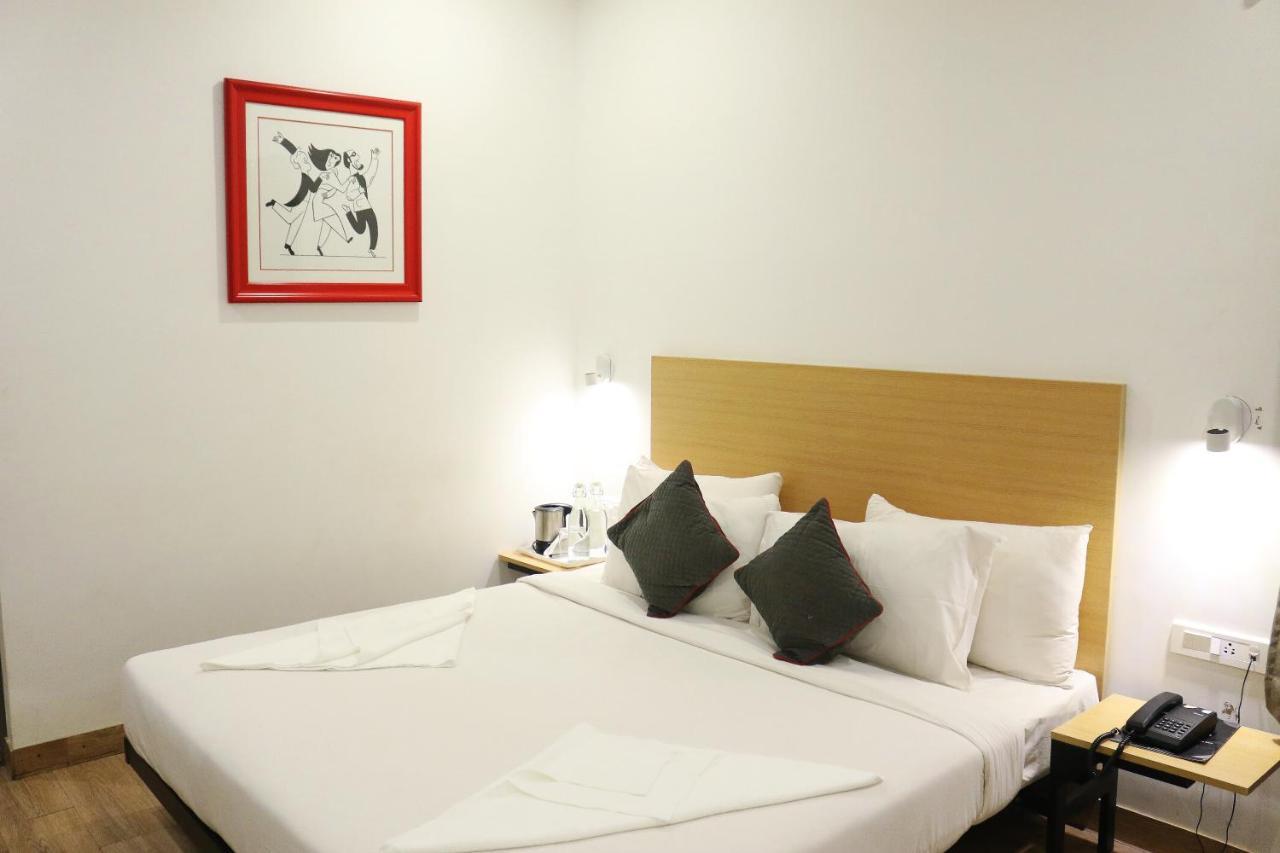 Sm Hives Hotel Bhuvanesvar Kültér fotó