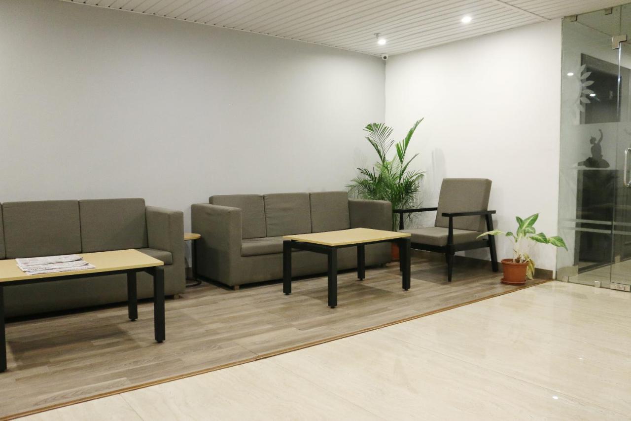 Sm Hives Hotel Bhuvanesvar Kültér fotó